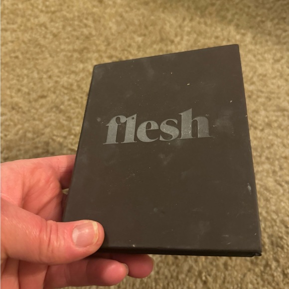 Flesh palette. Gently used a couple of times. - Picture 2 of 3